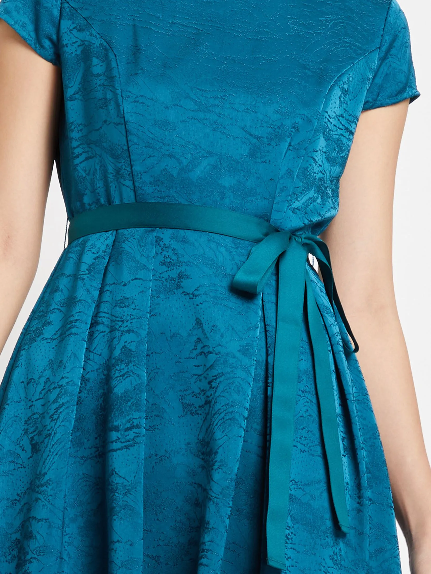 EXPRESSIONS EVENING Women Dress Cap Sleeves